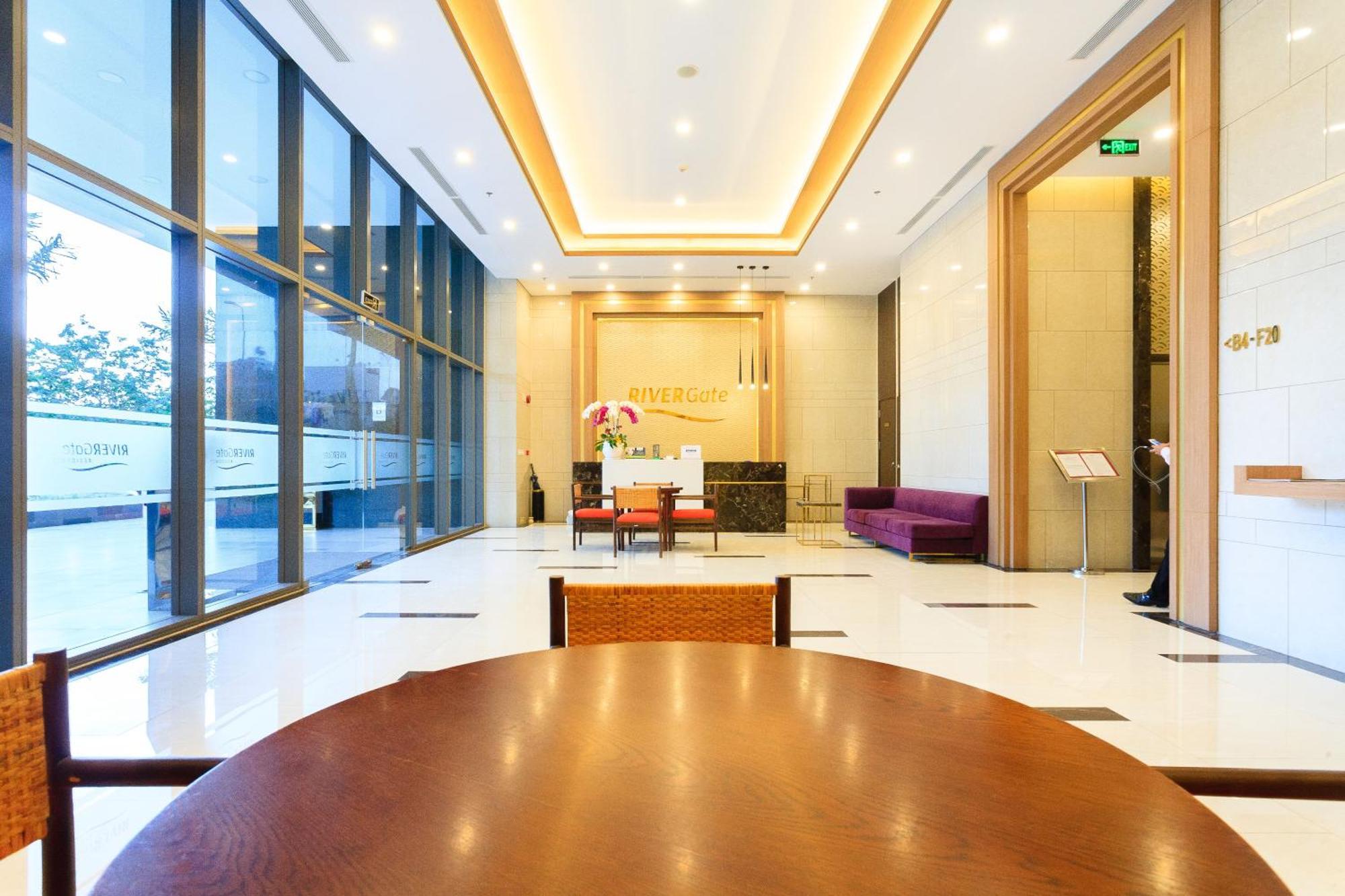 Central Business District Rivergate Apartment - Free Pickup & Pool Ciudad Ho Chi Minh  Exterior foto